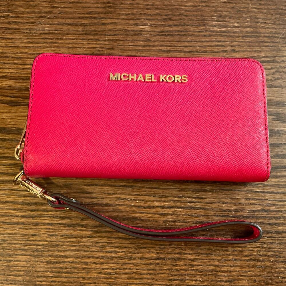 Michael Kors Jet Set Travel Continental Women's Wristlet Wallet - Red